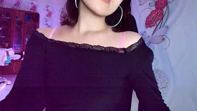 KristinaScott – Naživo XXX chat