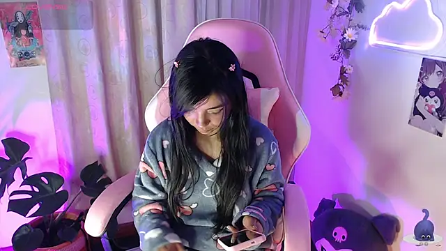 sofi_soft_'s Live XXX Chat