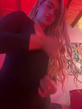 Agatha210 élő XXX-chatje