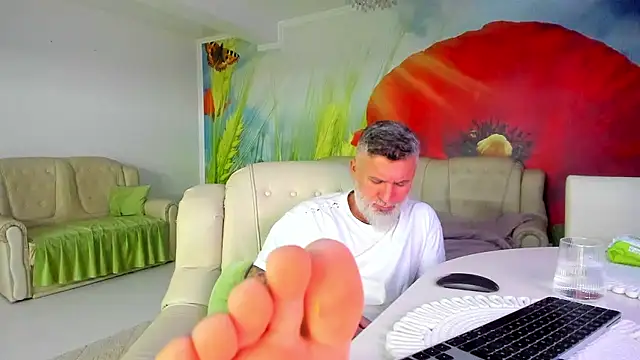 BlowMyXXL's Live XXX Chat