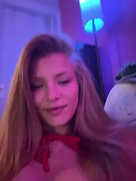 AnastasiaAniess' Live XXX Chat