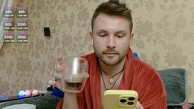 MartinBrandon's Live XXX Chat