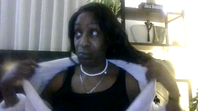 Ebony-SultryX 现场XXX聊天