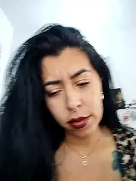 Luianna's Live XXX Chat