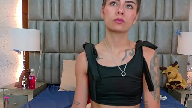 NicoleEsposito's Live XXX Chat