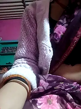 CUTGIRL76のライブXXXチャット