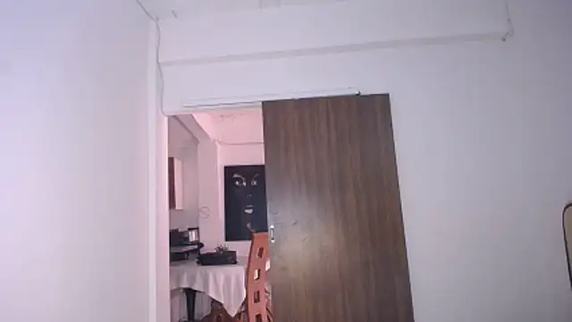 yselahot's Live XXX Chat