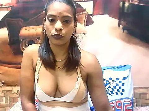 IndianSexyAss' Live XXX Chat