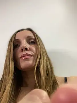 miss_darsi – Live XXX-chat