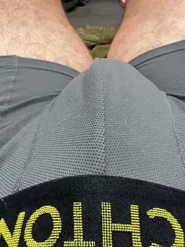 Tommy_horny20's Webcam Show