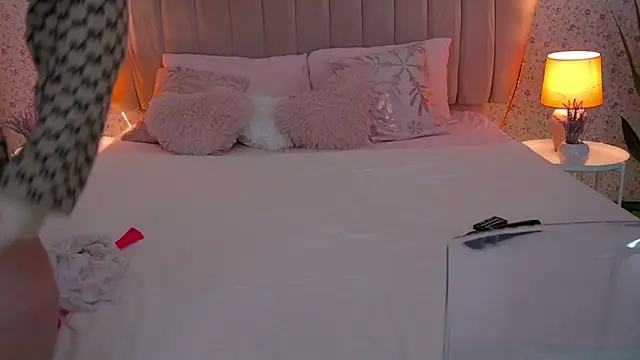 Онлайн чат XXX MissyMartinez