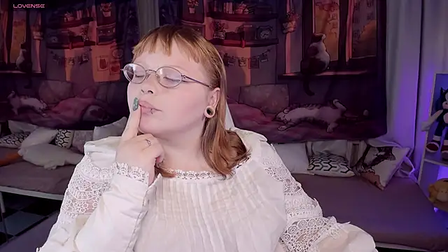 LottieReed's Live XXX Chat