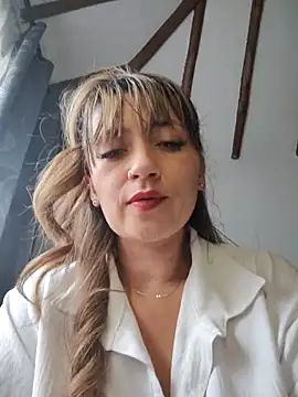 tata_sanz_ Adlı Modelin Canlı XXX Sohbeti