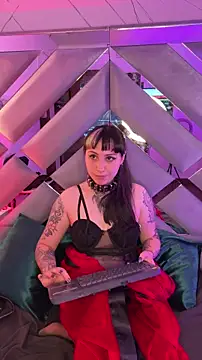 Ravenna666_'s Live XXX Chat