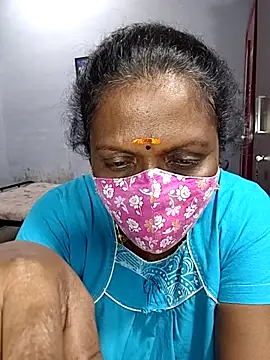 umashreetamil élő XXX-chatje