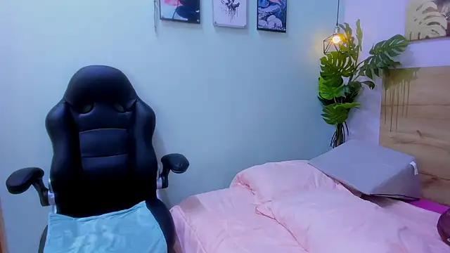 lalytulu99: онлайн-секс-чат