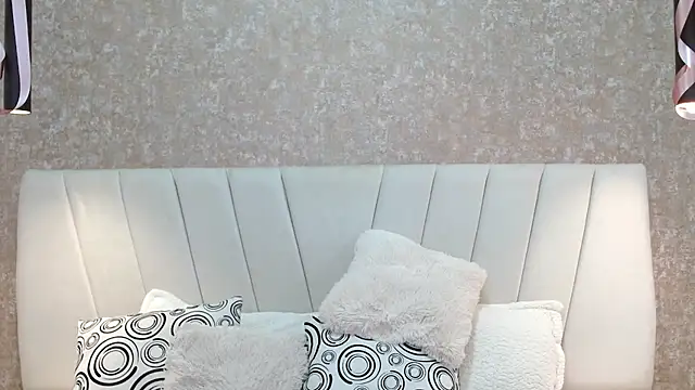 AliceSmity_'s Live XXX Chat