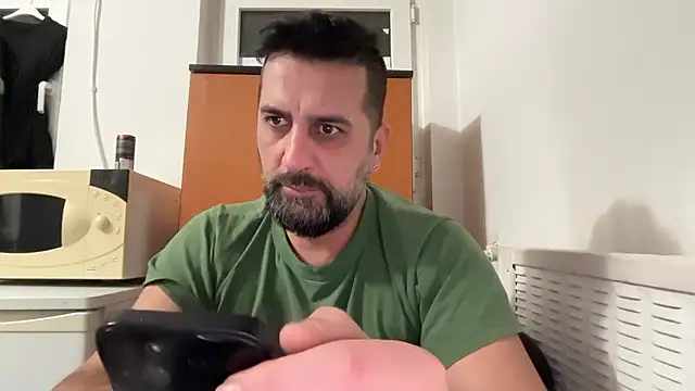 TARKAN1's Live XXX Chat