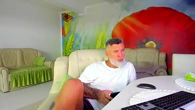 BlowMyXXL élő XXX-chatje