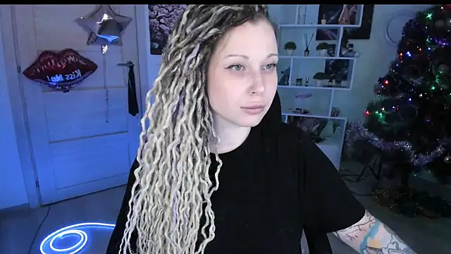 HoneySallyMoore 现场XXX聊天