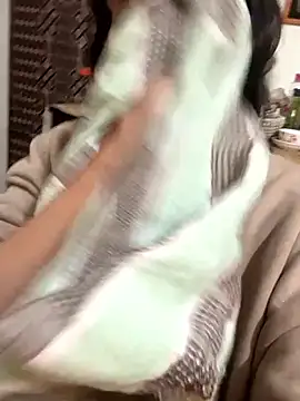 Онлайн чат XXX Samira_Sen