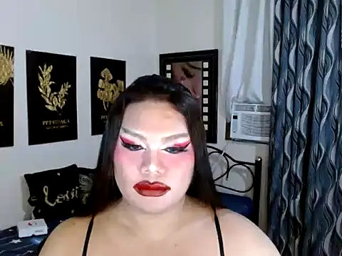 TSbrianaHugeCock Pertunjukan Webcam