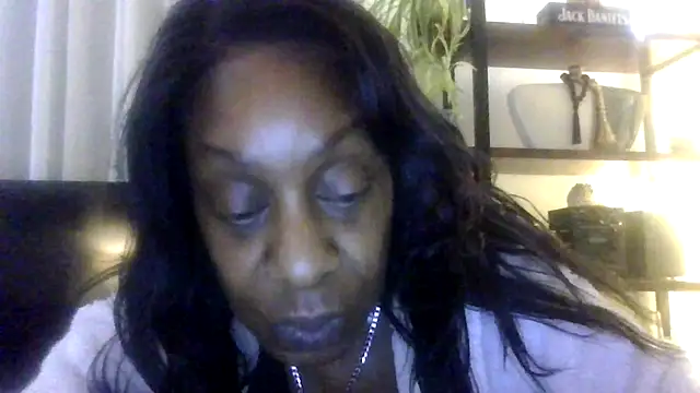 Ebony-SultryX's Live XXX Chat