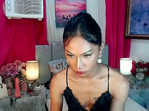 Tarah_MC_CollinsのライブXXXチャット