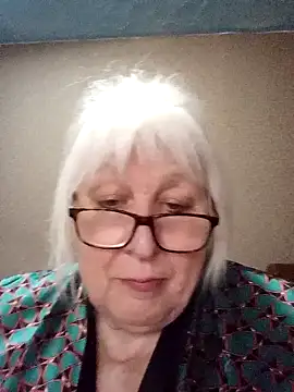 Alexia64231 élő XXX-chatje