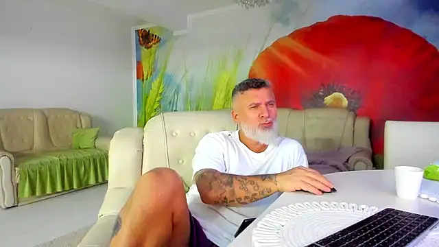 BlowMyXXL's Live XXX Chat