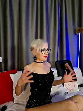 Milforja's Live XXX Chat