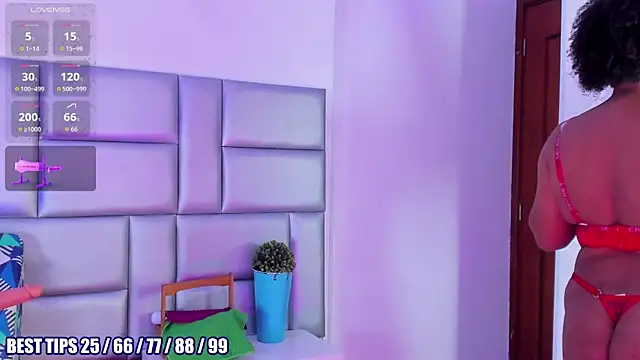 LovelyNickii's Live XXX Chat