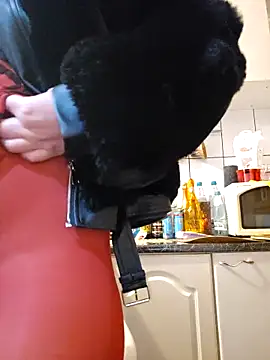 QueensInspireKings' Live XXX Chat