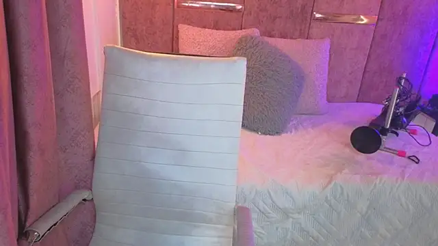 Chat XXX en directo de AuroraLanee_