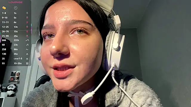 TomiRodenberg's Live XXX Chat