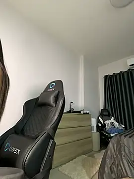 NaughtyKK_'s Live XXX Chat