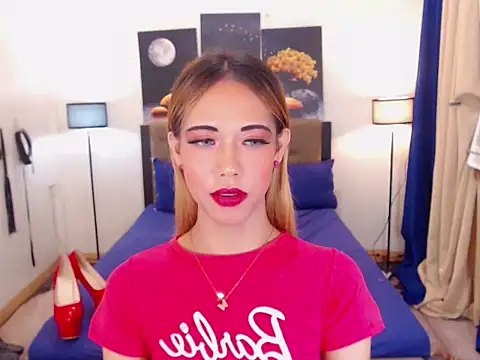 PreciousAmore webcam show