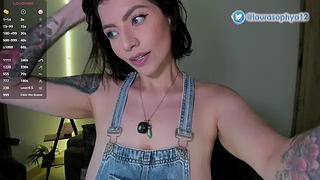 laurasophya 现场XXX聊天