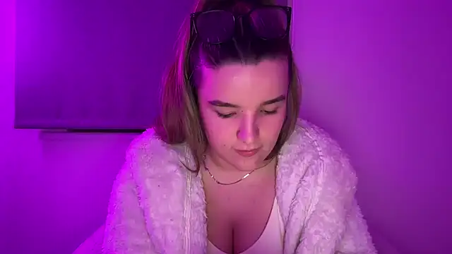 maisiesmithx's Live XXX Chat