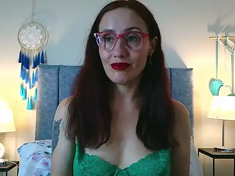 IberianMoonMK Live XXX-chat