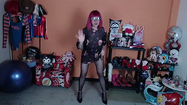 MissMiia2 Live XXX-chat