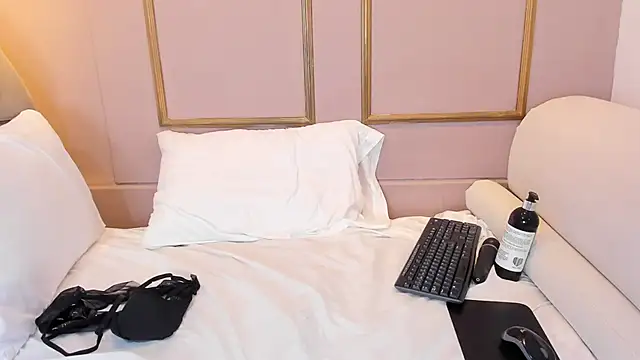 NahimiThompson Live XXX-chat