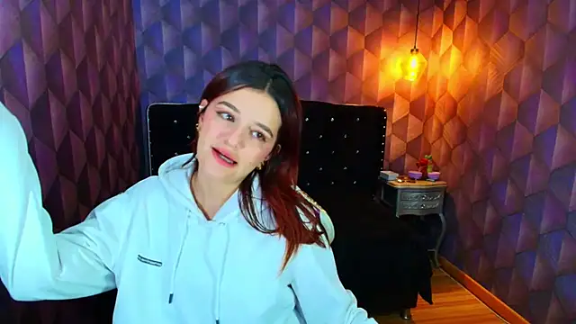 Онлайн чат XXX LiaHarryis