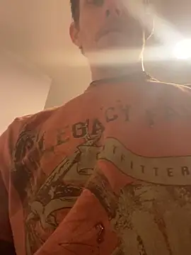 Pertunjukan Kamera Web TactfulDigger