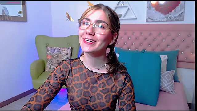 Онлайн чат XXX AriLumi