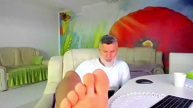 BlowMyXXL élő XXX-chatje