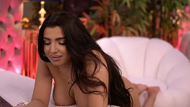 NicoleCellini Live XXX Chat