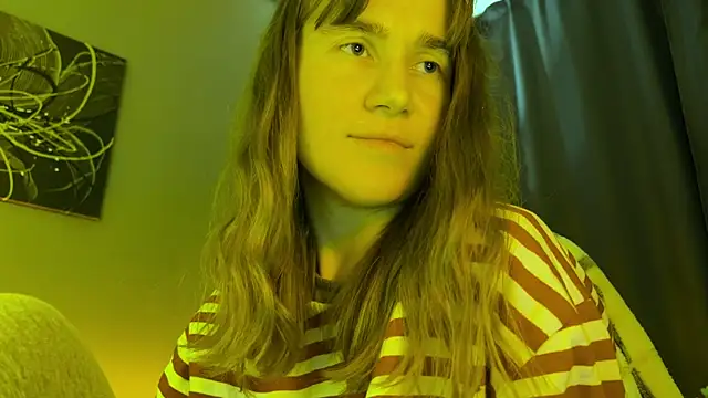 kleya_ Adlı Modelin Canlı XXX Sohbeti