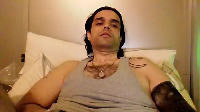 StuntingSpunMarine69 élő XXX-chatje