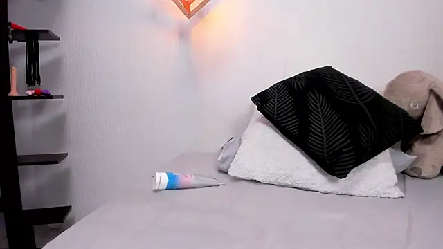 Chat +18 de ARYAMORGAN1 ao vivo